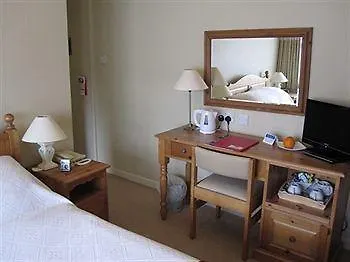 The Nag's Head 4* Scruton