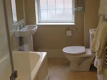 The Nag's Head 4* Scruton