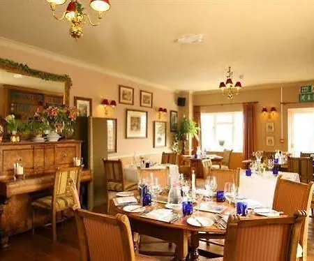 호텔 The Nag's Head 4*