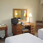 The Nag's Head Hotel 4*