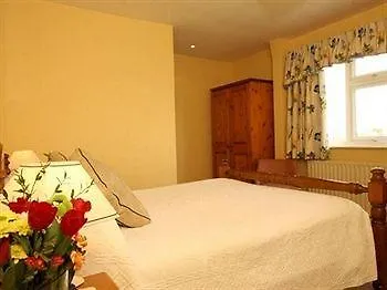 The Nag's Head 4*